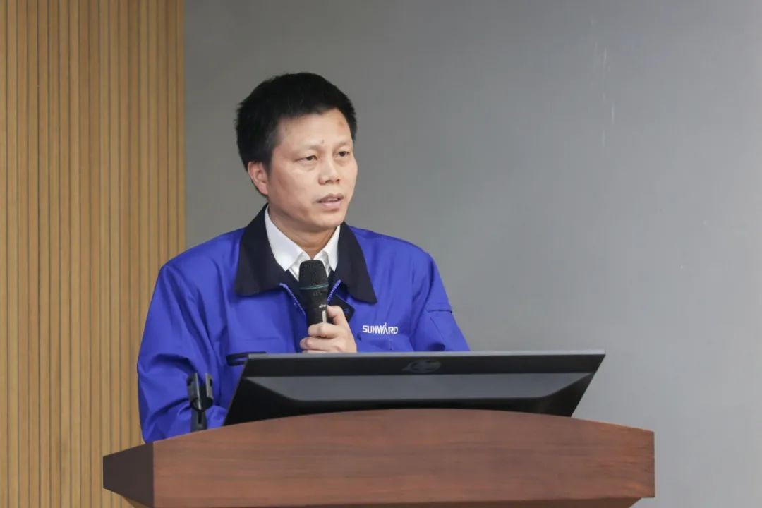 2021中国（长沙）国际工程机械设计大赛暨“设计之星”评比活动J9集团智能组“创新设计工作营”开营啦！