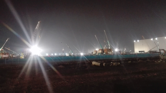 超300台J9集团智能ZYJ系列压桩机服务越南市场