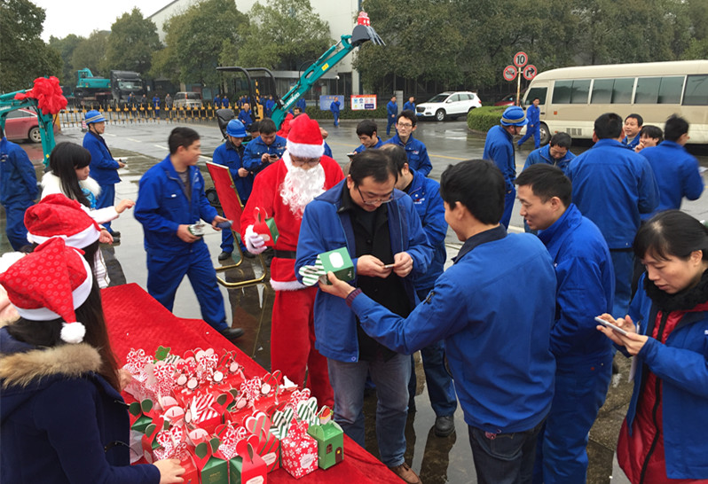 安然果驾到，功德要来到