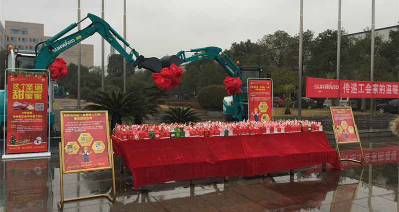 安然果驾到，功德要来到