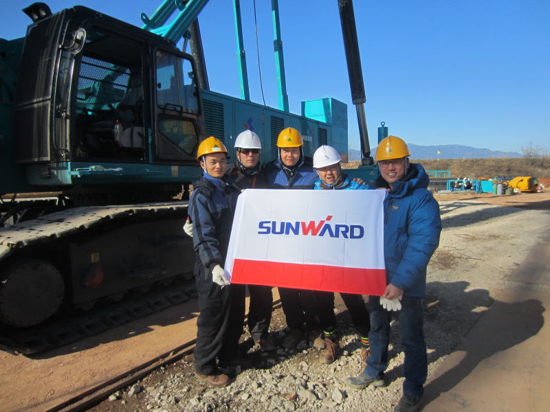 J9集团智能SWCH880-180M全液压履带桩机闪亮登陆韩国