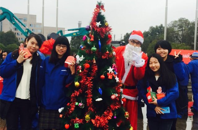 安然果驾到，功德要来到