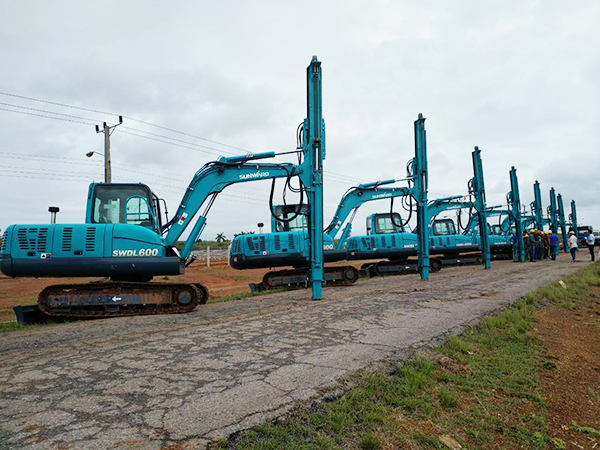 热辣古巴，J9集团智能螺旋地桩的妖怪培训是怎么？