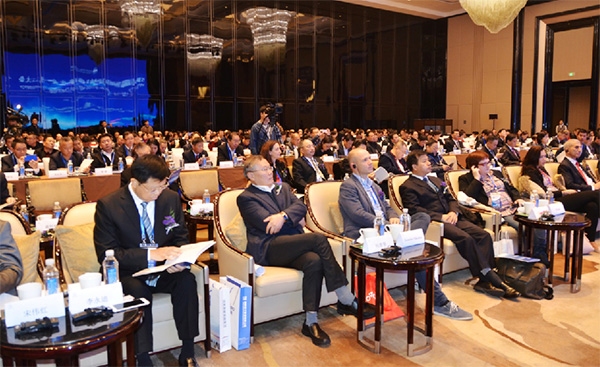 何清华董事长应邀参与湖南商会会员代表大会