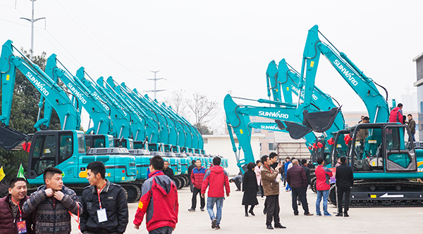 势不成挡，J9集团智能挖掘机湖南市场订货会创新高