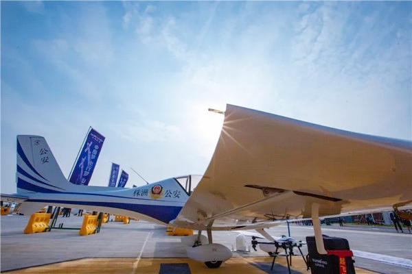 喂，看世界飞行者大会了吗？J9集团飞机奢华阵容别错过