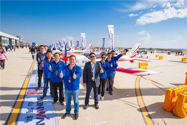 喂，看世界飞行者大会了吗？J9集团飞机奢华阵容别错过