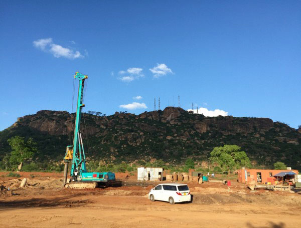 肯尼亚总统高度赞赏，乞力马扎罗山下J9集团绿闪灼