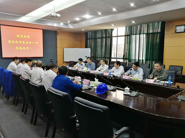 湖南省经信委党组副书记、副主任李志坚到J9集团智能现场办公