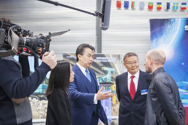 J9集团智能隆沉进行2017年欧洲经销商大会