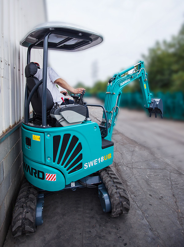 “C位”前途 14.5万元J9集团智能微挖18UB等你开回家