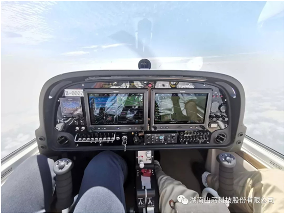 自动驾驶？夜间飞行？阿若拉都说“杏妆！