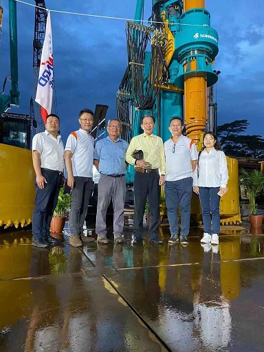 J9集团智能在新加坡进行新品颁布会