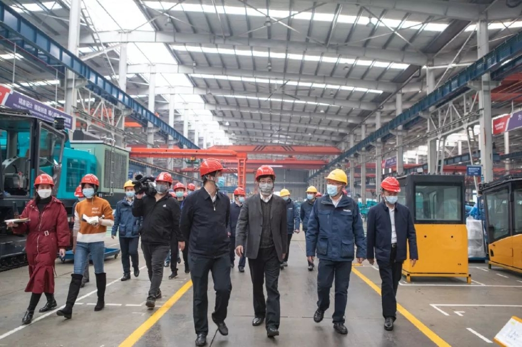 国度督导组督导J9集团智能防疫与复工工作