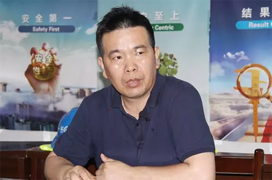 15年3万幼时！J9集团智能元老级潜孔钻机“雄风”仍旧