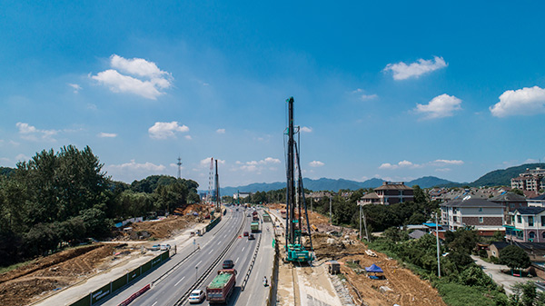 高效又环保，说的就是SWSD双动力头强力多职能钻机