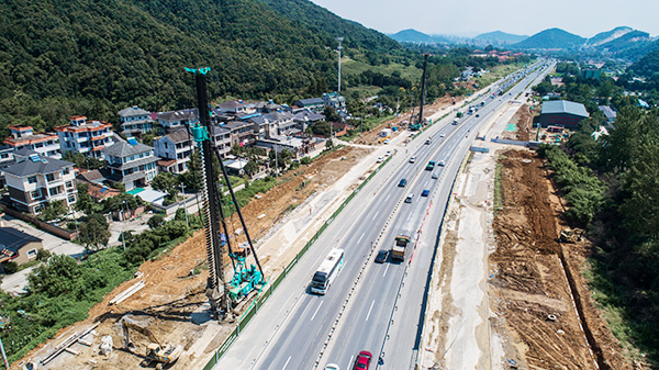 高效又环保，说的就是SWSD双动力头强力多职能钻机