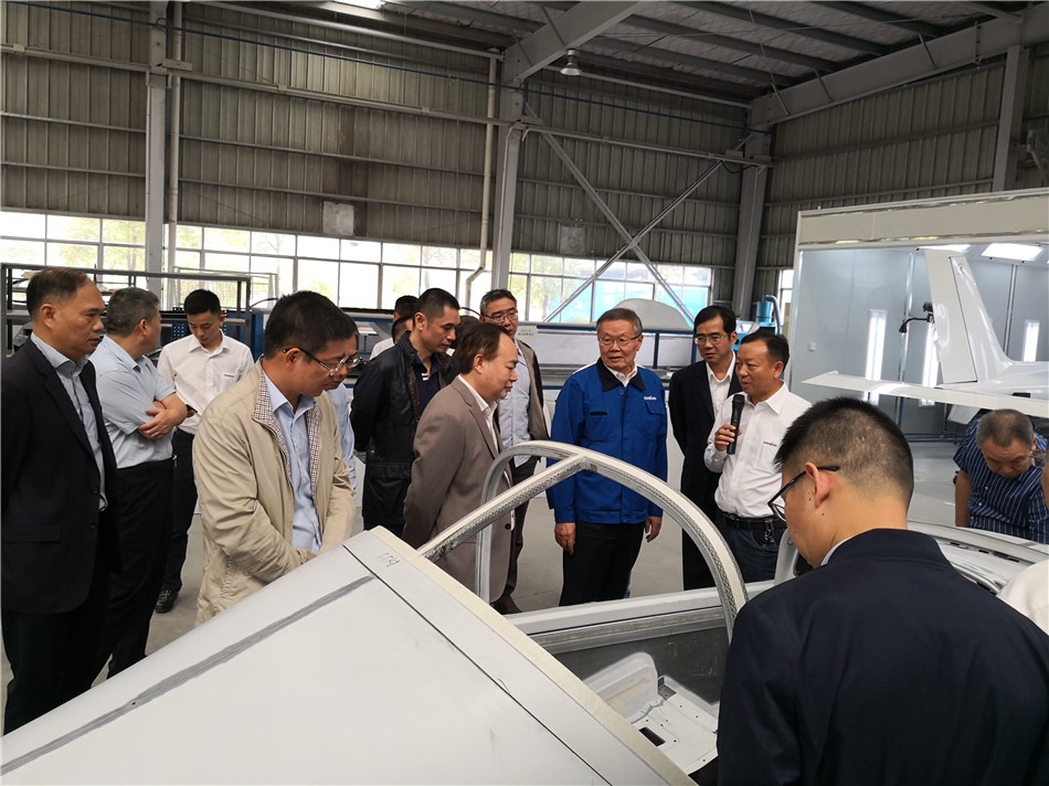 广州市国资委副主任张路泉率队调查J9集团智能