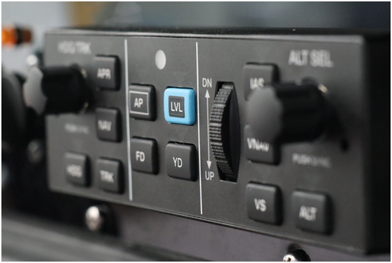 自动驾驶？夜间飞行？阿若拉都说“杏妆！