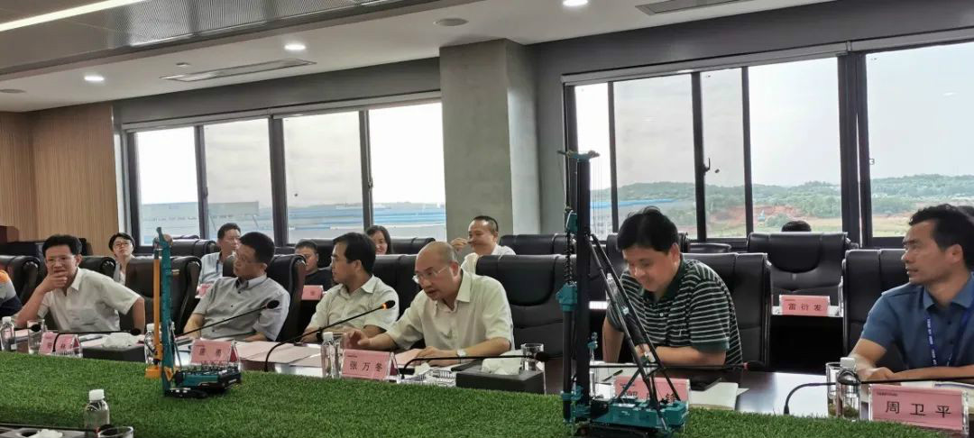 省工程机械产业与铸造产业合作对接会在J9集团智能进行