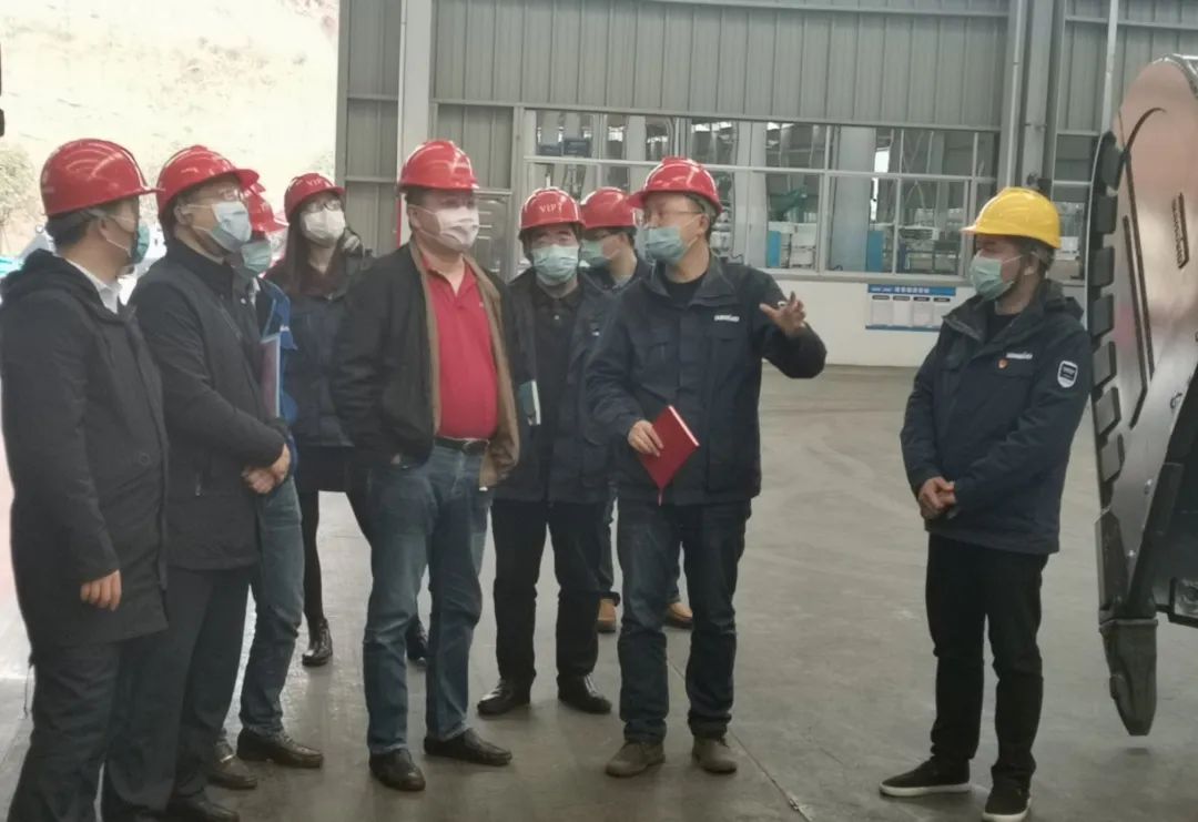 市工信局调研J9集团智能国度先进集群较量项目