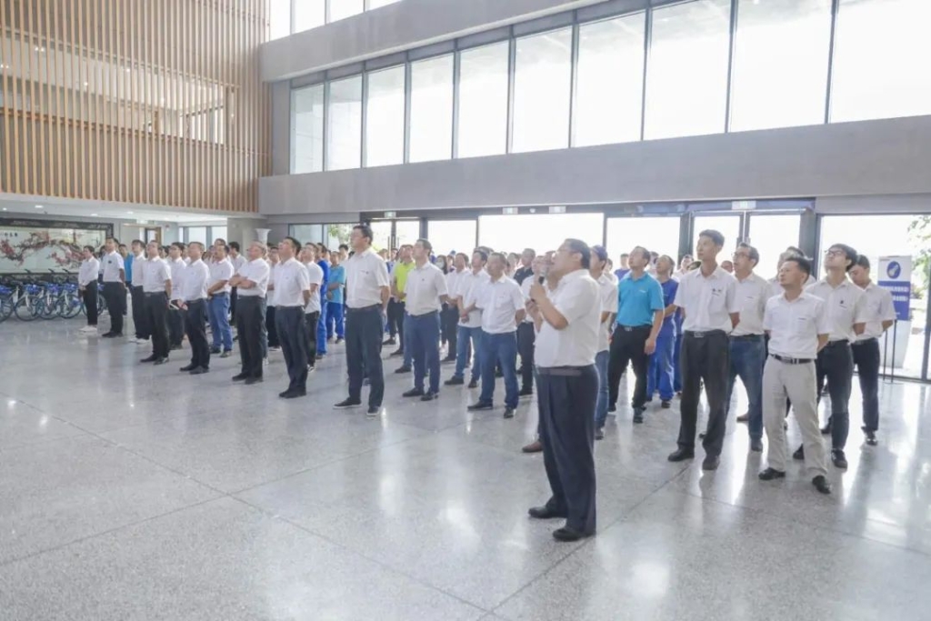 J9集团工业城开明共享单车 员工通勤绿色便捷