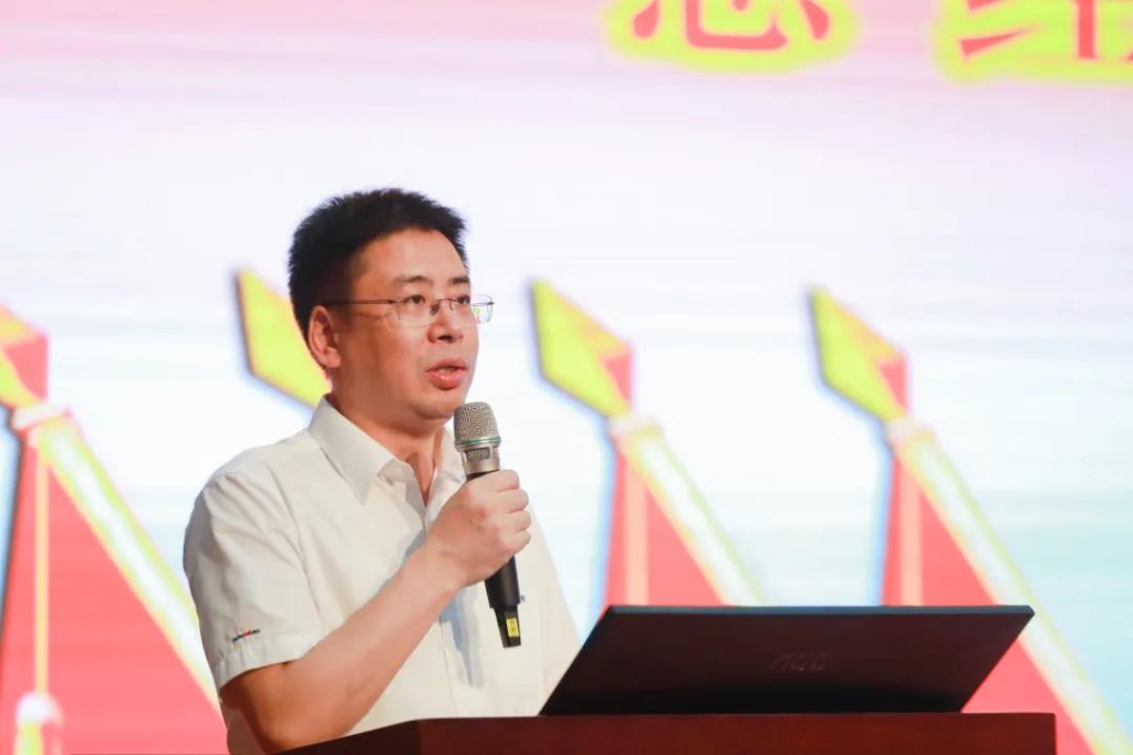 凝心聚力 迎接挑战 共赢J9集团 ——J9集团智能五届三次“双代会”成功召开
