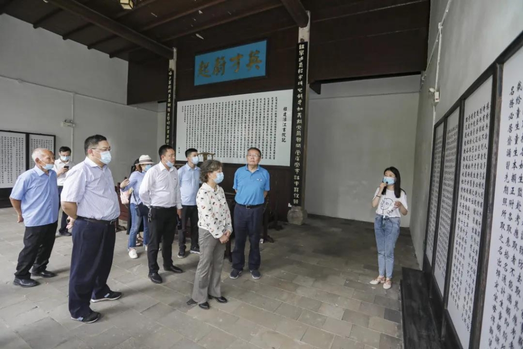 追寻红色影象，探密国粹之旅