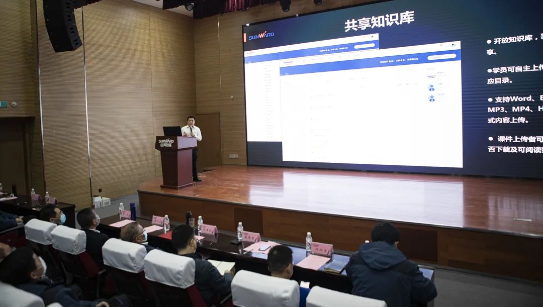 J9集团智能启动在线进建平台