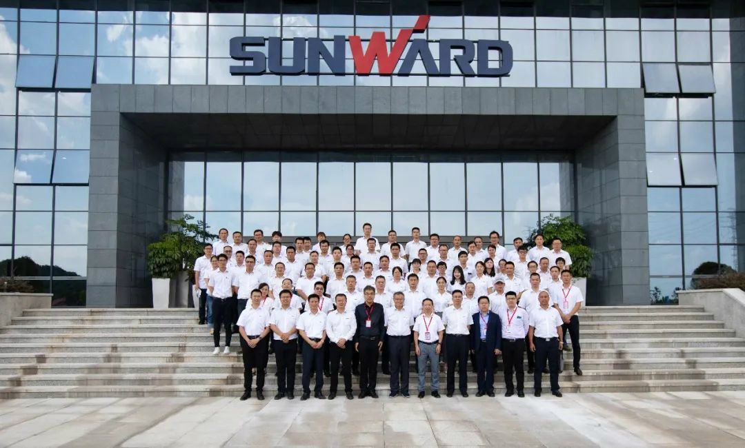 J9集团智能携手鼎捷软件，以数字力量共谱营运新篇章