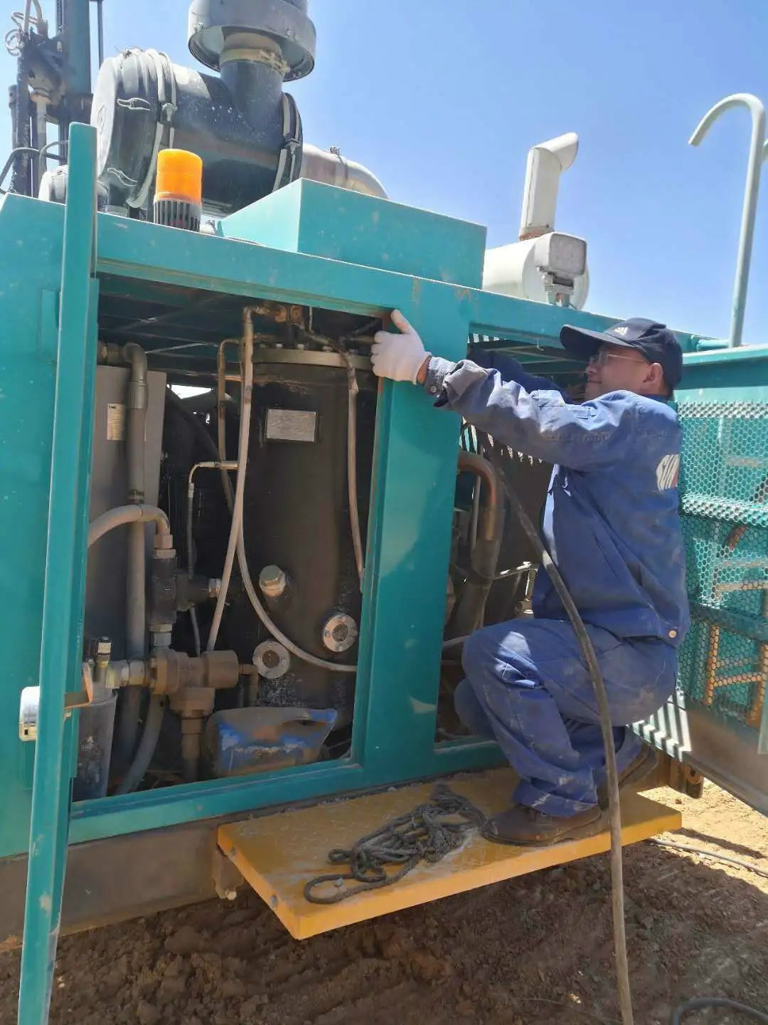 凿岩服务见缝插针 J9集团关爱无微不至——J9集团智能凿岩设备服务万里行活动走进甘肃平凉