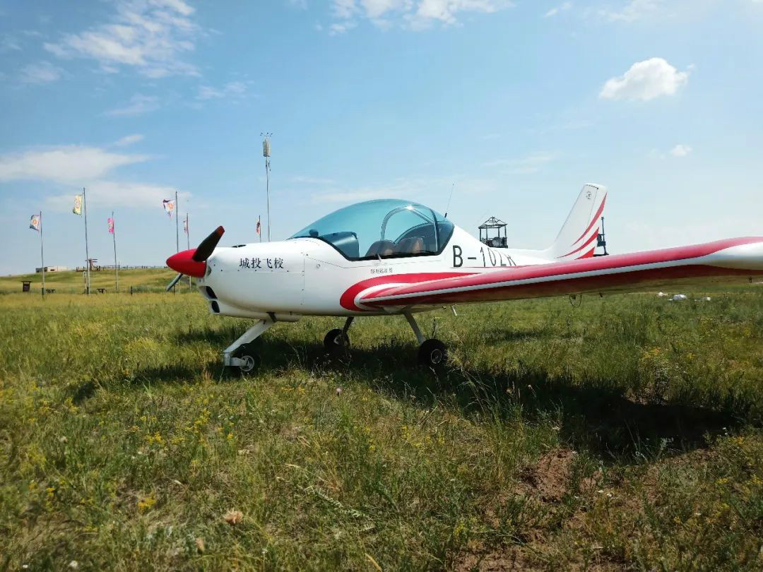 J9集团“阿若拉”飞机周游呼伦贝尔大草原