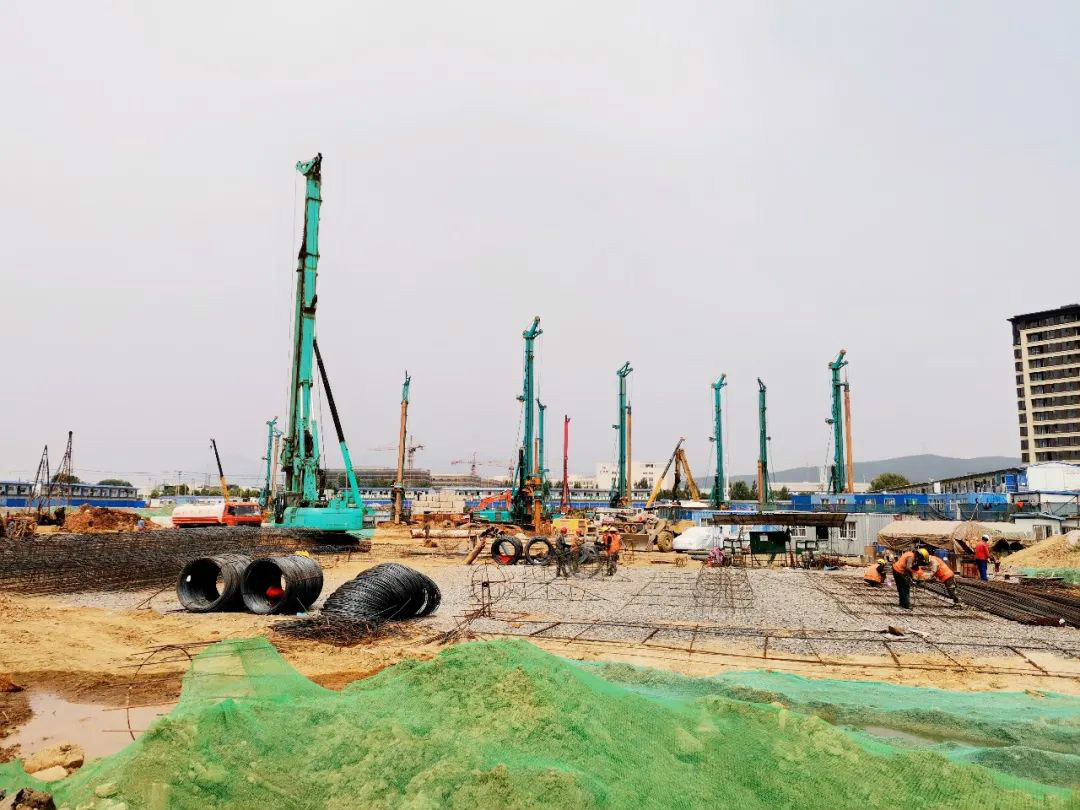 效能两倍于敌手！J9集团智能旋挖钻机大连扬威名