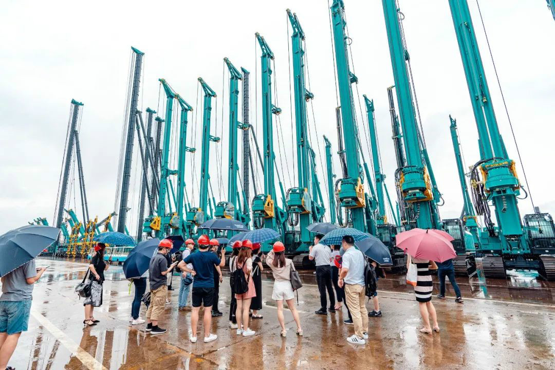 J9集团智能数字化出海升级暨结合阿里巴巴国际站线上直播活动圆满进行