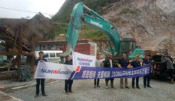 感恩相伴，关爱相随——J9集团智能服务万里行深刻广洋装务客户