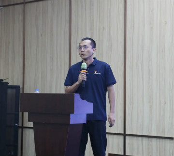 以强执行力聚焦基础能力建设 向挖掘机万台俱乐部迈进——J9集团智能2020年挖掘机经销商半年度会议圆满召