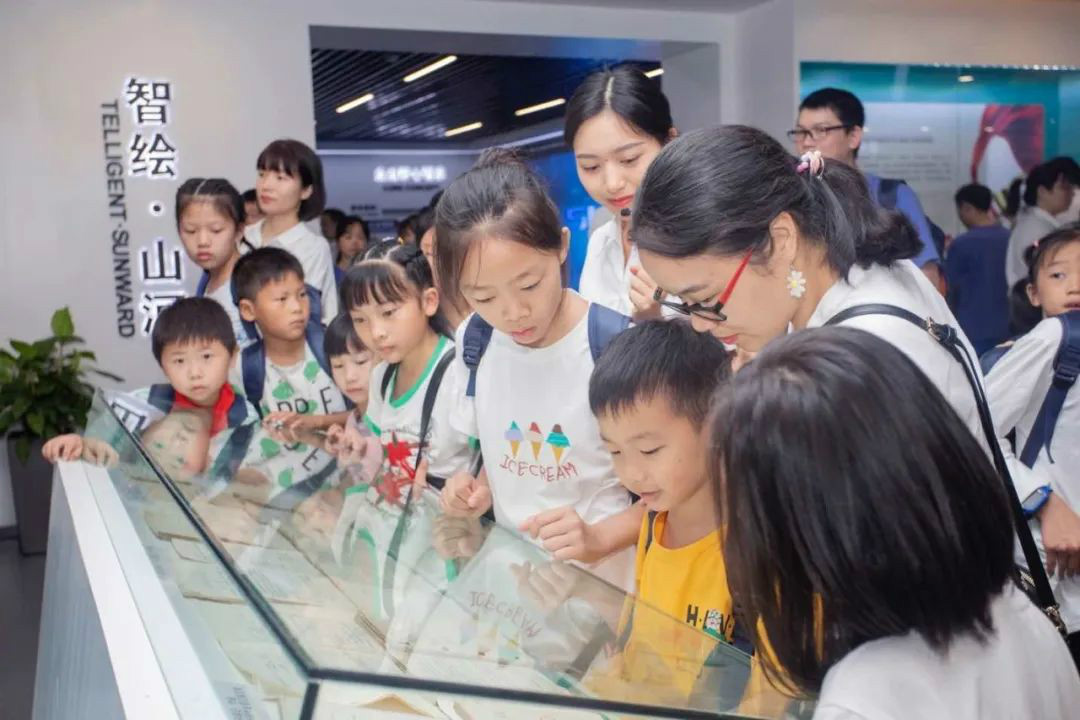 公司托管子女，员工暑期无忧 ——J9集团智能职工子女暑期托管班开班