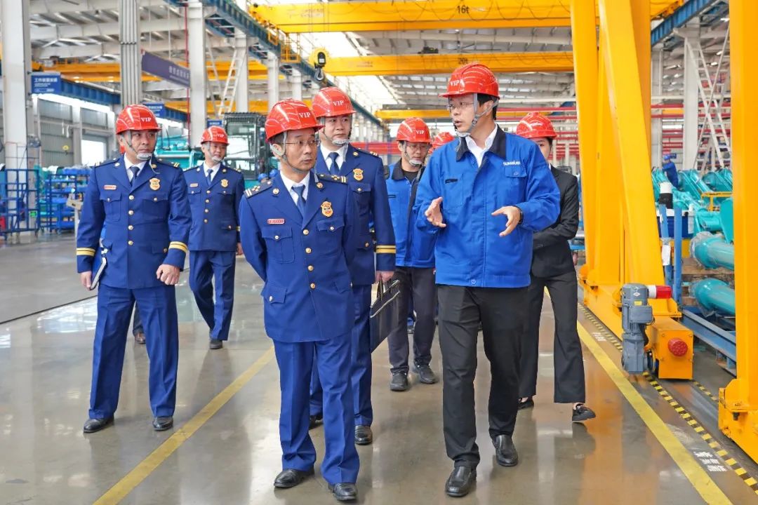 调查无人化设备 高宁宇到访J9集团智能