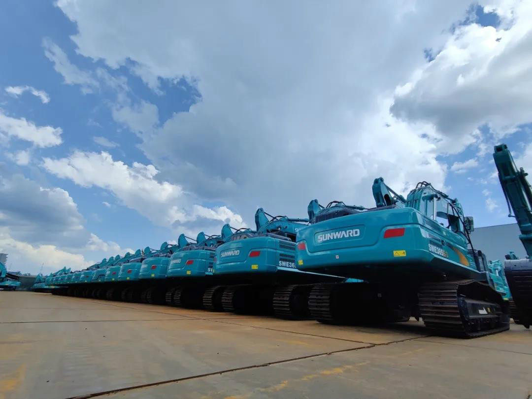 以先导式创新实现挖掘机从无到有，从幼到大，从大到强！