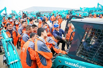 大国沉器 壮哉J9集团！机友会微挖用户J9集团智能履历日