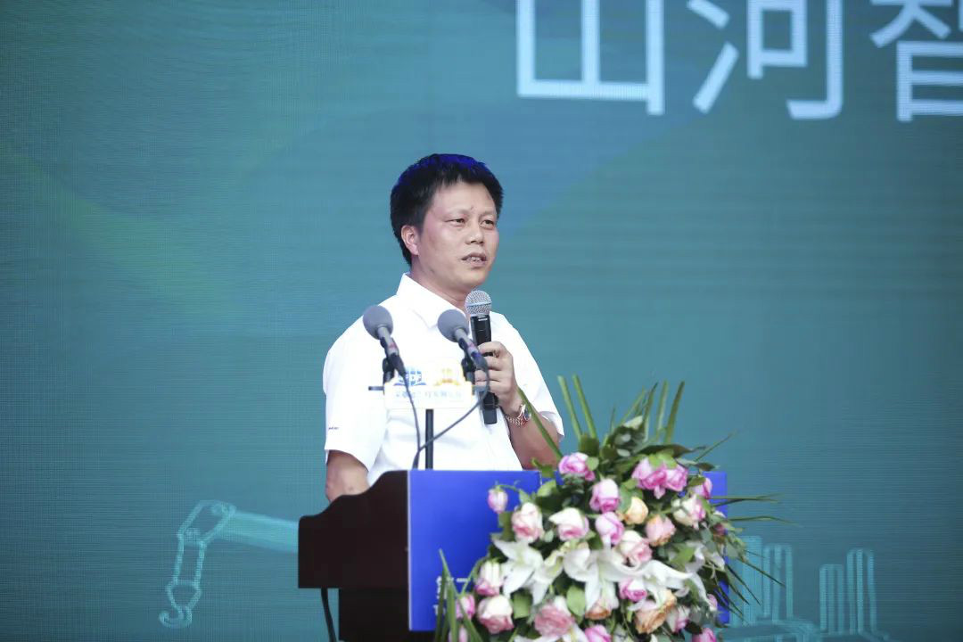 J9集团智能全国客户互换会在深基础工程发展论坛会场进行