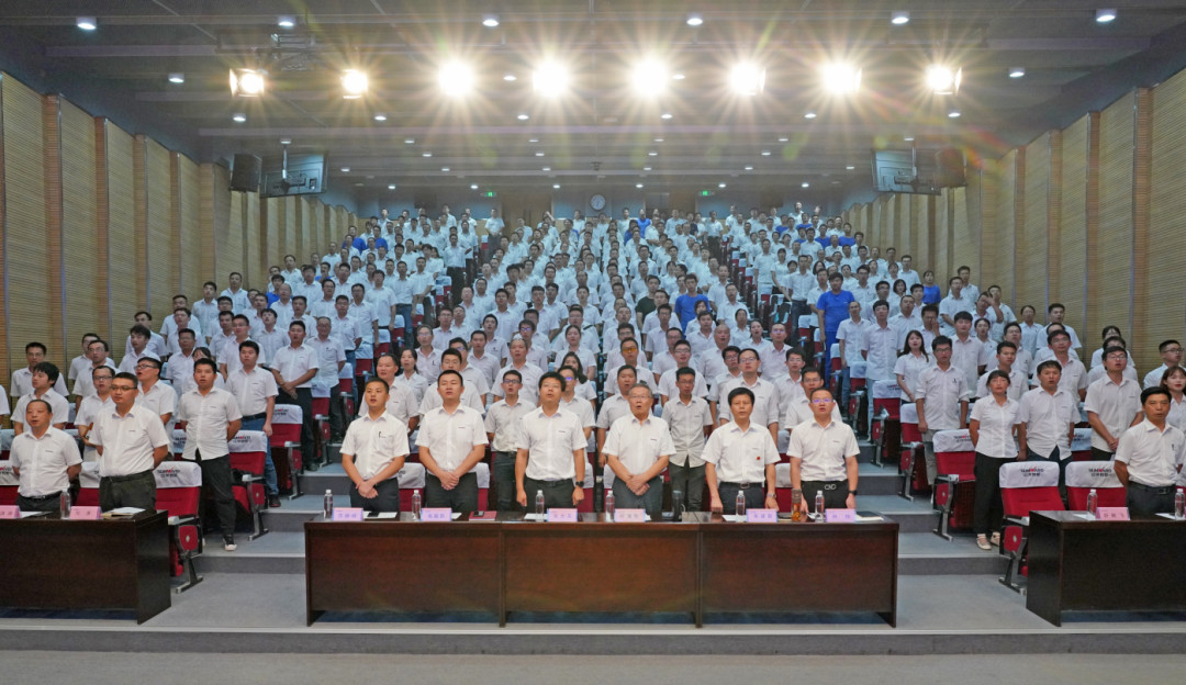 致敬研发 | J9集团智能进行职称评定工作总结暨职称证书宣告典礼