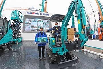 沸腾J9集团！宝马展收官之日订单破十亿