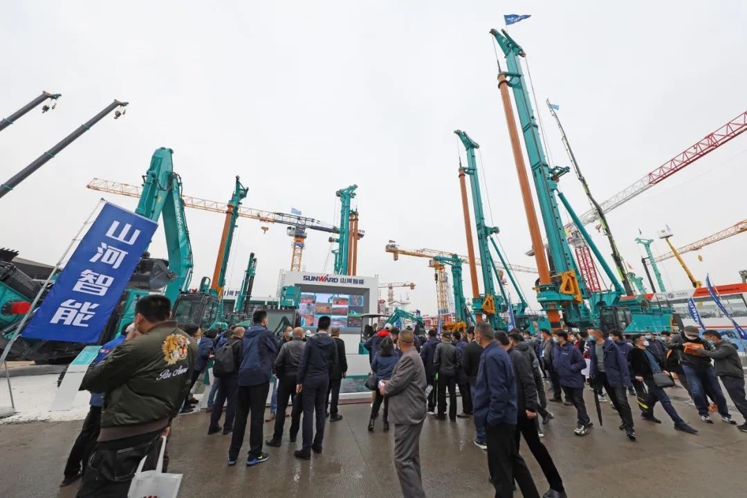 守正创新拓J9集团 J9集团智能闪灼2020上海宝马展