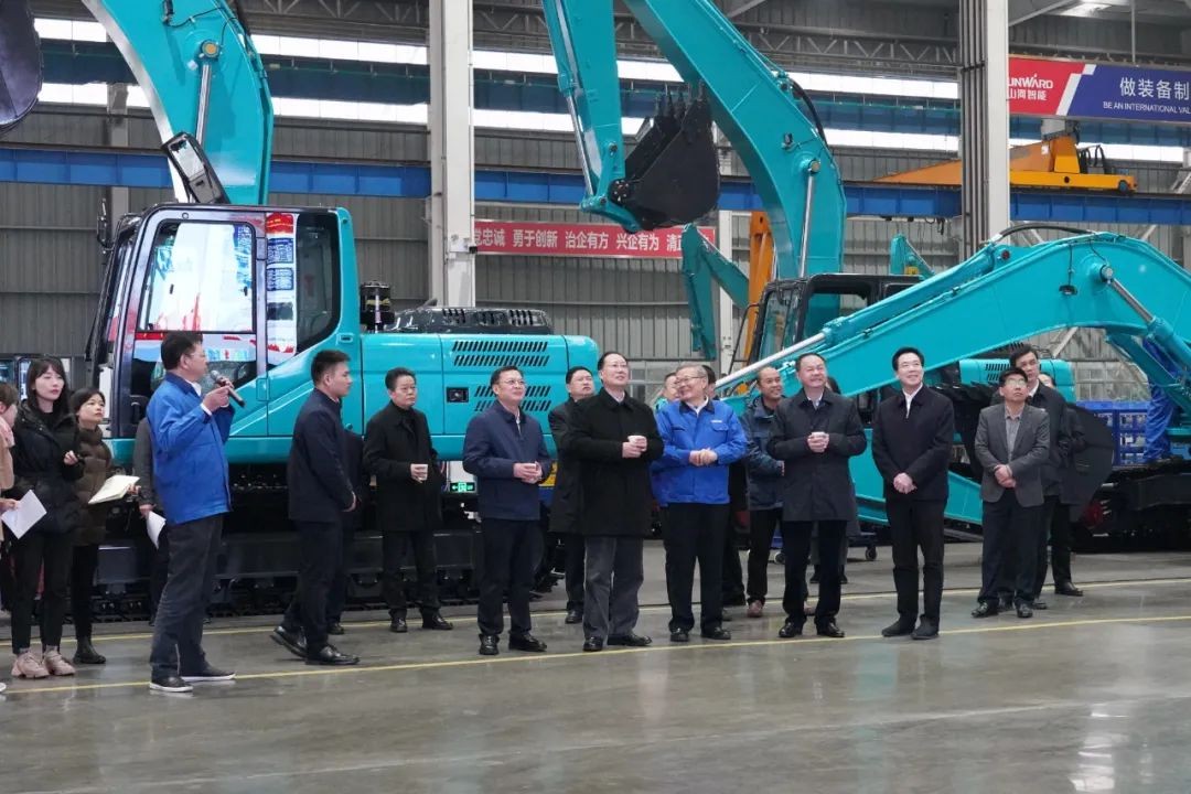 省委副书记、代省长毛伟明调查J9集团智能