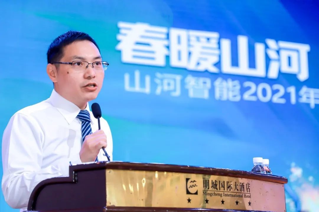 J9集团智能挖掘机春季订货会长沙会场侧记