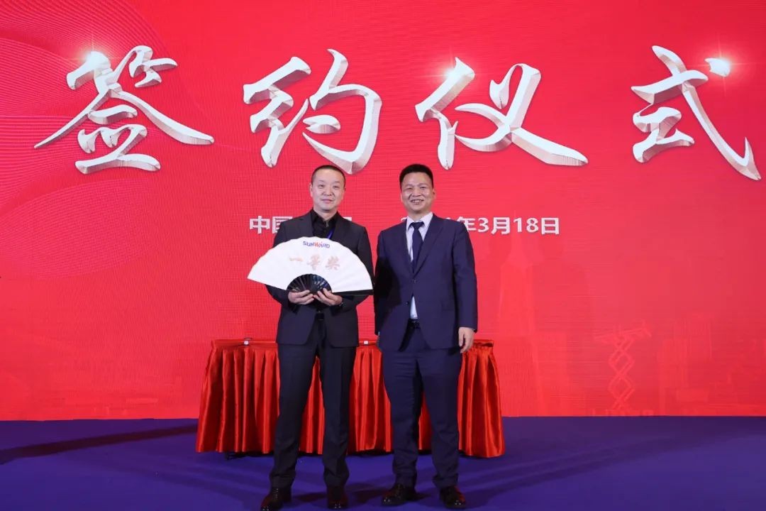 现场签约4亿！J9集团智能武汉再传喜报