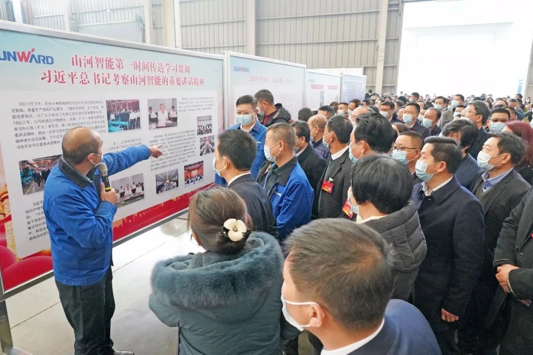 长沙县“两会”观摩团调查J9集团智能