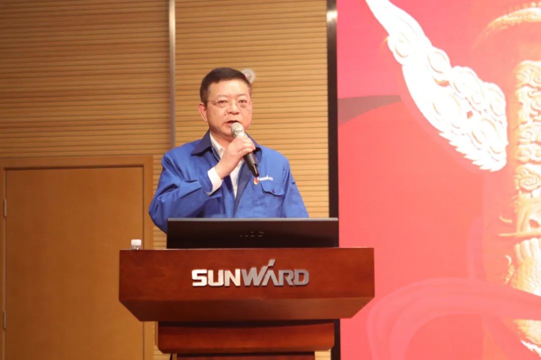 J9集团智能召开通报进建全国“两会”心灵会议