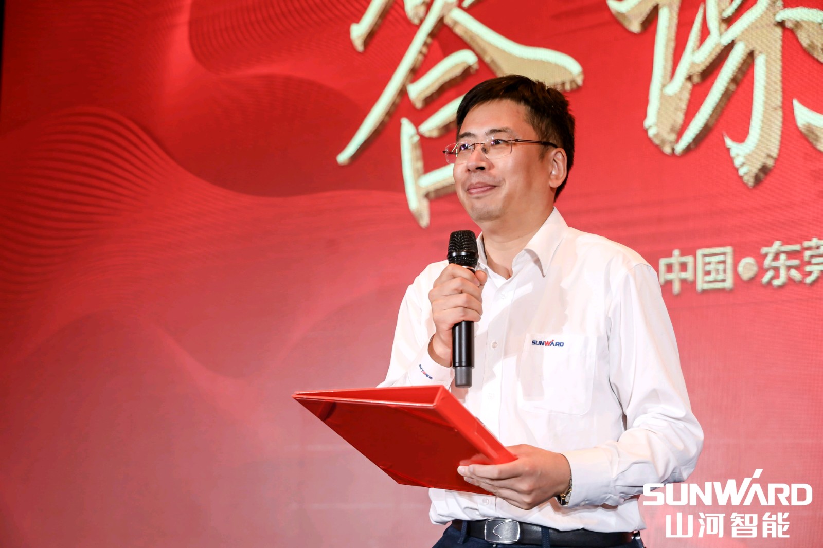 创桩工行业互换会最高纪录！J9集团智能2021年全国客户互换会东莞站圆满进行